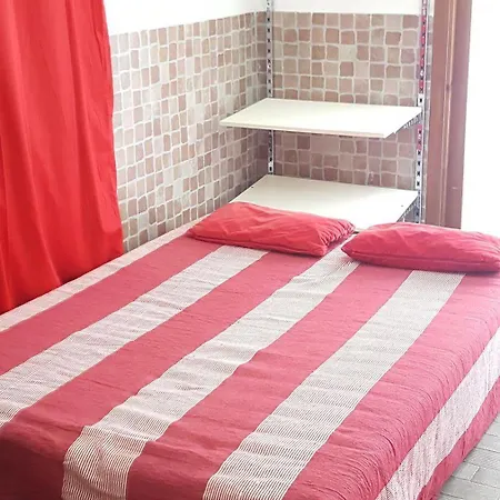 I Giardini Di Capodimonte 2 2* نابولي