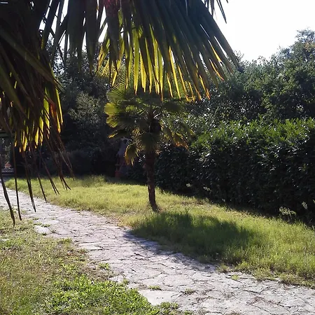 I Giardini Di Capodimonte 2 فندق مبيت وإفطار 2*