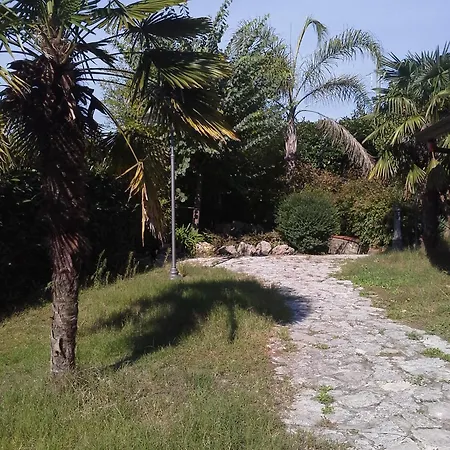 Bed & Breakfast I Giardini Di Capodimonte 2 Napels